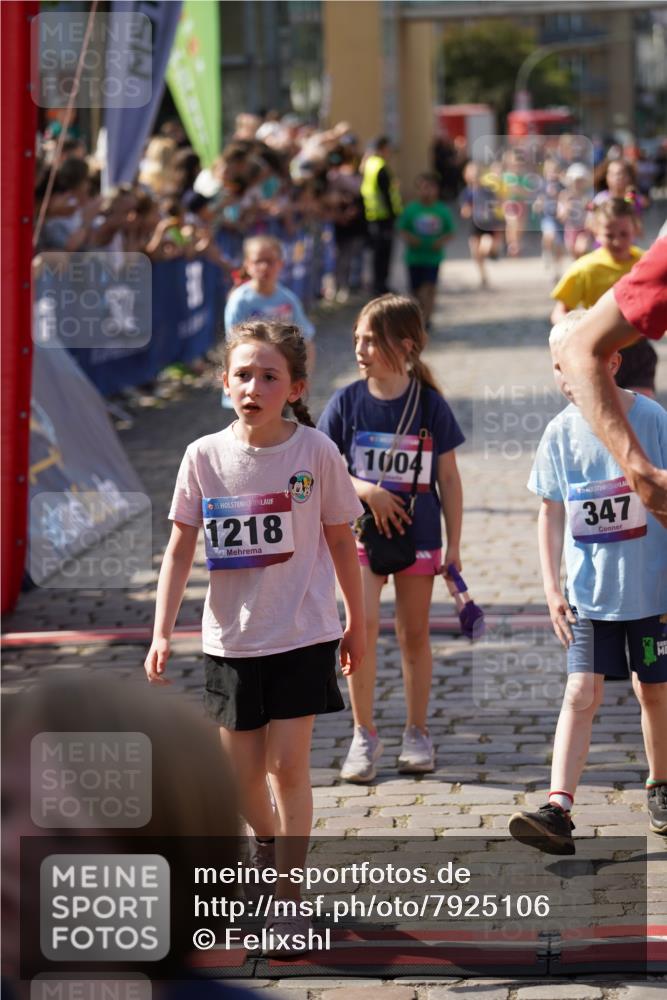13.06.2025 - Holstenköstenlauf Felixshl http://msf.ph/oto/7925106 13.06.2025 16:22:50 Laufen 45, 50, 125, 347, 603, 608, 880, 881, 887, 1004, 1059, 1138, 1142, 1179, 1218, 1276, 1278, 1804, 1813, 1866 meine-sportfotos.de