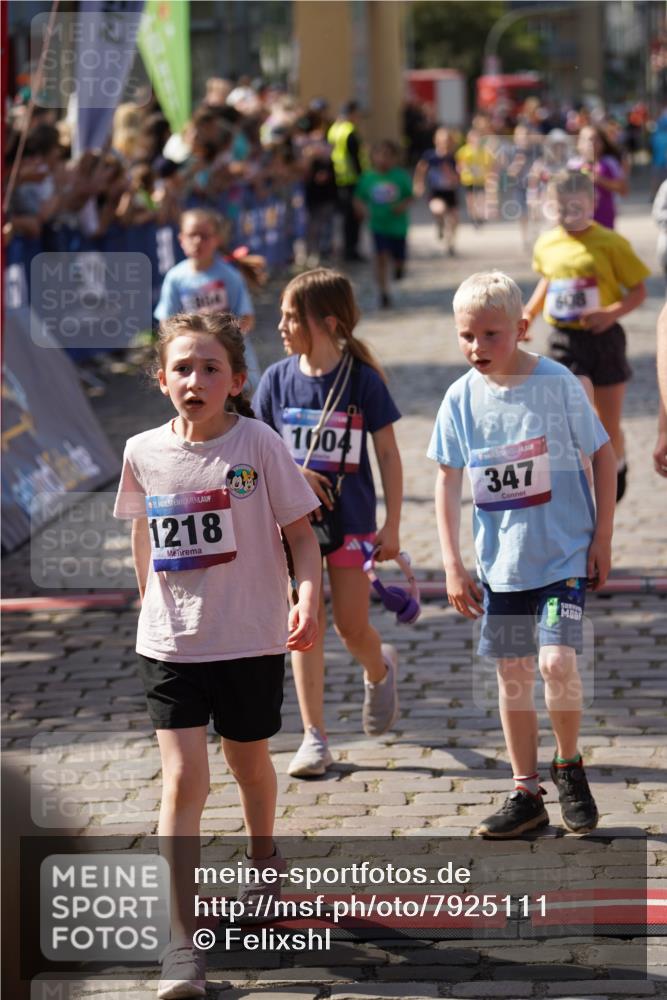 13.06.2025 - Holstenköstenlauf Felixshl http://msf.ph/oto/7925111 13.06.2025 16:22:51 Laufen 45, 50, 347, 603, 608, 621, 880, 881, 887, 1004, 1059, 1138, 1179, 1218, 1276, 1278, 1804, 1813, 1866 meine-sportfotos.de