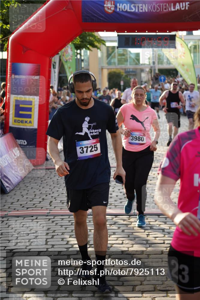 13.06.2025 - Holstenköstenlauf Felixshl http://msf.ph/oto/7925113 13.06.2025 20:04:58 Laufen 2025, 2128, 2228, 2246, 2313, 2826, 3614, 3632, 3725, 3960, 3980 meine-sportfotos.de