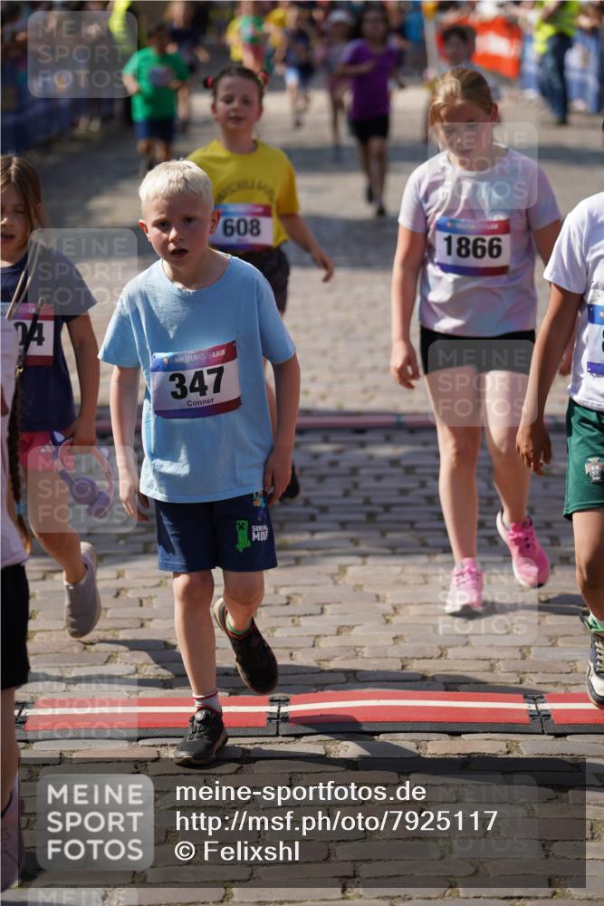 13.06.2025 - Holstenköstenlauf Felixshl http://msf.ph/oto/7925117 13.06.2025 16:22:52 Laufen 45, 109, 347, 603, 608, 621, 880, 887, 1059, 1138, 1179, 1276, 1278, 1804, 1813, 1866 meine-sportfotos.de