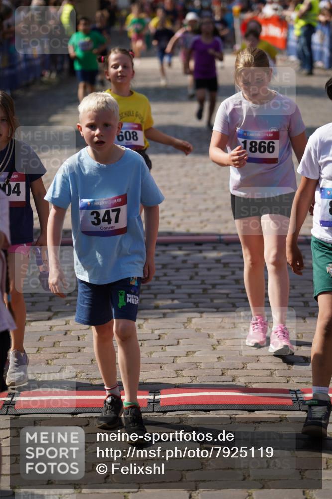 13.06.2025 - Holstenköstenlauf Felixshl http://msf.ph/oto/7925119 13.06.2025 16:22:52 Laufen 45, 109, 347, 603, 608, 621, 880, 887, 1059, 1138, 1179, 1276, 1278, 1804, 1813, 1866 meine-sportfotos.de