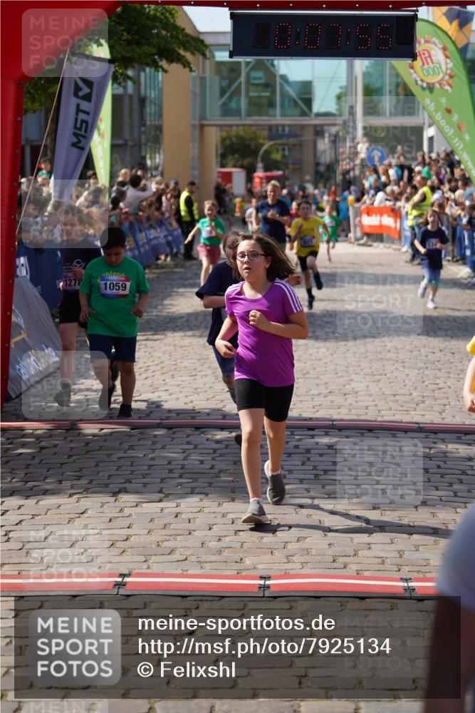 13.06.2025 - Holstenköstenlauf Felixshl http://msf.ph/oto/7925134 13.06.2025 16:22:57 Laufen 109, 603, 612, 621, 880, 1059, 1074, 1178, 1179, 1276, 1278, 1345, 1394, 1813 meine-sportfotos.de