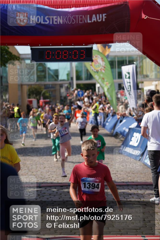 13.06.2025 - Holstenköstenlauf Felixshl http://msf.ph/oto/7925176 13.06.2025 16:23:05 Laufen 604, 612, 615, 730, 732, 745, 746, 883, 981, 1074, 1076, 1178, 1226, 1345, 1346, 1394, 1420, 1422, 1423 meine-sportfotos.de
