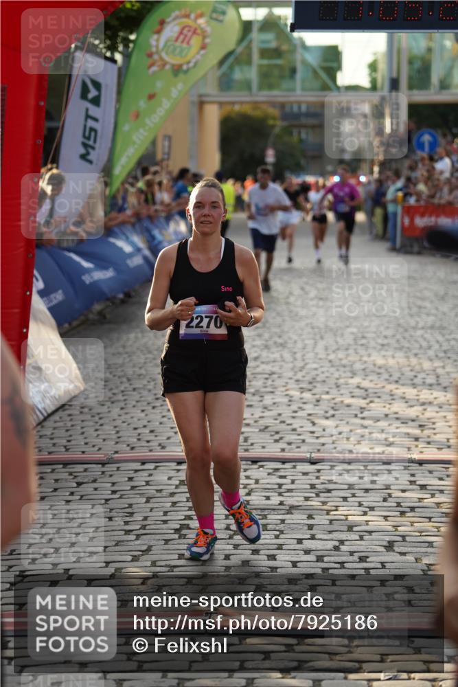 13.06.2025 - Holstenköstenlauf Felixshl http://msf.ph/oto/7925186 13.06.2025 20:05:28 Laufen 2099, 2120, 2270, 2790, 2792, 2850, 3831 meine-sportfotos.de
