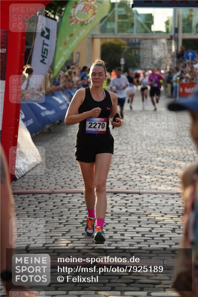 13.06.2025 - Holstenköstenlauf Felixshl http://msf.ph/oto/7925189 13.06.2025 20:05:28 Laufen 2099, 2120, 2270, 2790, 2792, 2850, 3831 meine-sportfotos.de