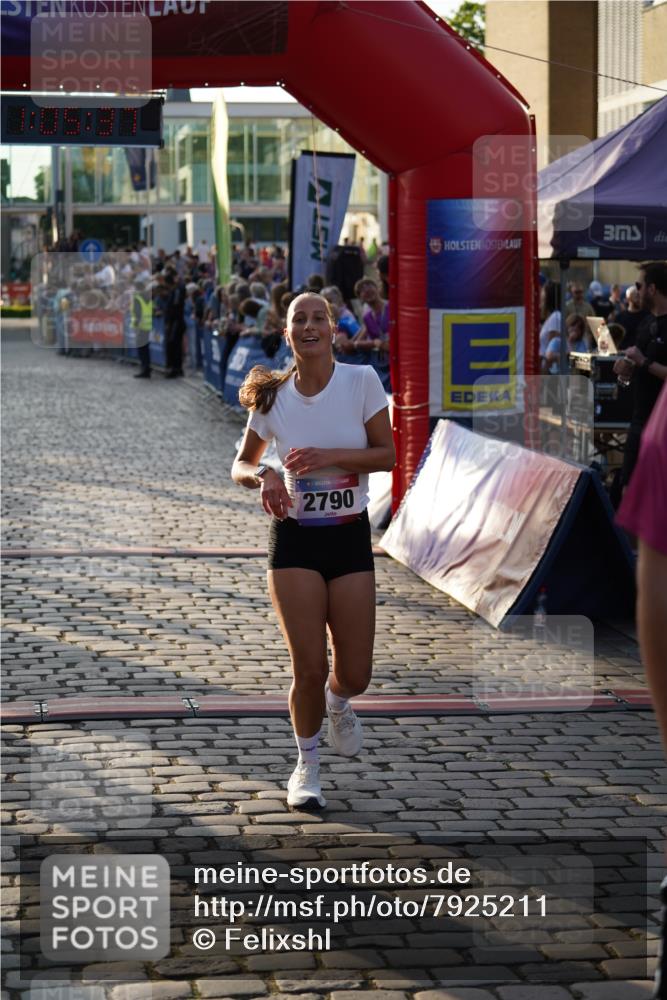 13.06.2025 - Holstenköstenlauf Felixshl http://msf.ph/oto/7925211 13.06.2025 20:05:37 Laufen 2790, 2792, 2850, 3831 meine-sportfotos.de