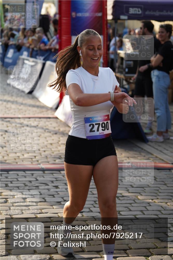 13.06.2025 - Holstenköstenlauf Felixshl http://msf.ph/oto/7925217 13.06.2025 20:05:38 Laufen 2790, 2850 meine-sportfotos.de