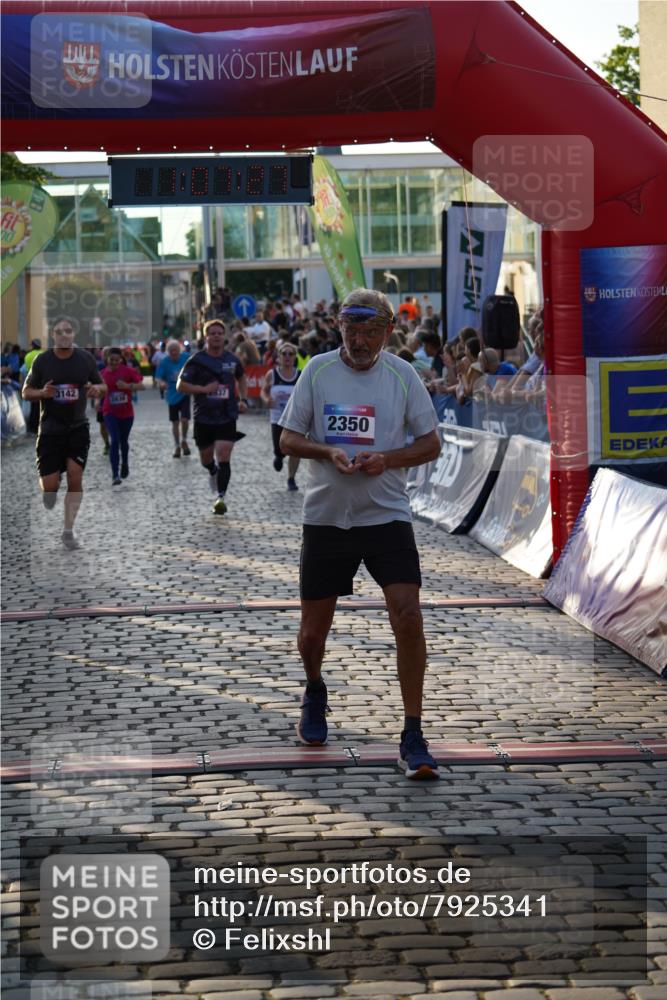 13.06.2025 - Holstenköstenlauf Felixshl http://msf.ph/oto/7925341 13.06.2025 20:07:26 Laufen 2178, 2760, 2836, 2837, 3142, 3217 meine-sportfotos.de