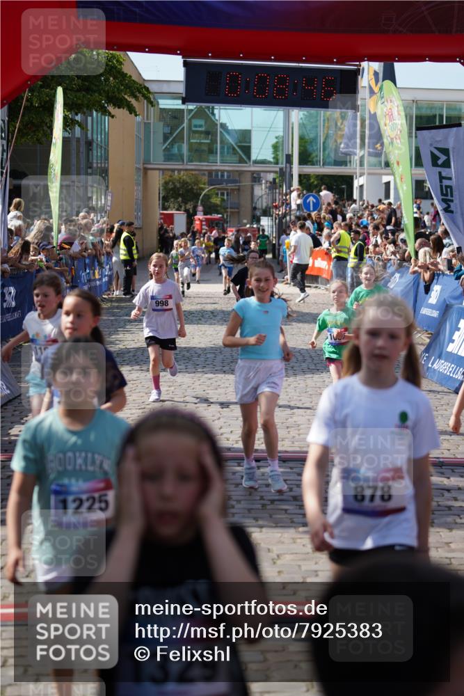 13.06.2025 - Holstenköstenlauf Felixshl http://msf.ph/oto/7925383 13.06.2025 16:23:48 Laufen 480, 490, 727, 741, 878, 998, 1065, 1071, 1180, 1221, 1222, 1321, 1426 meine-sportfotos.de