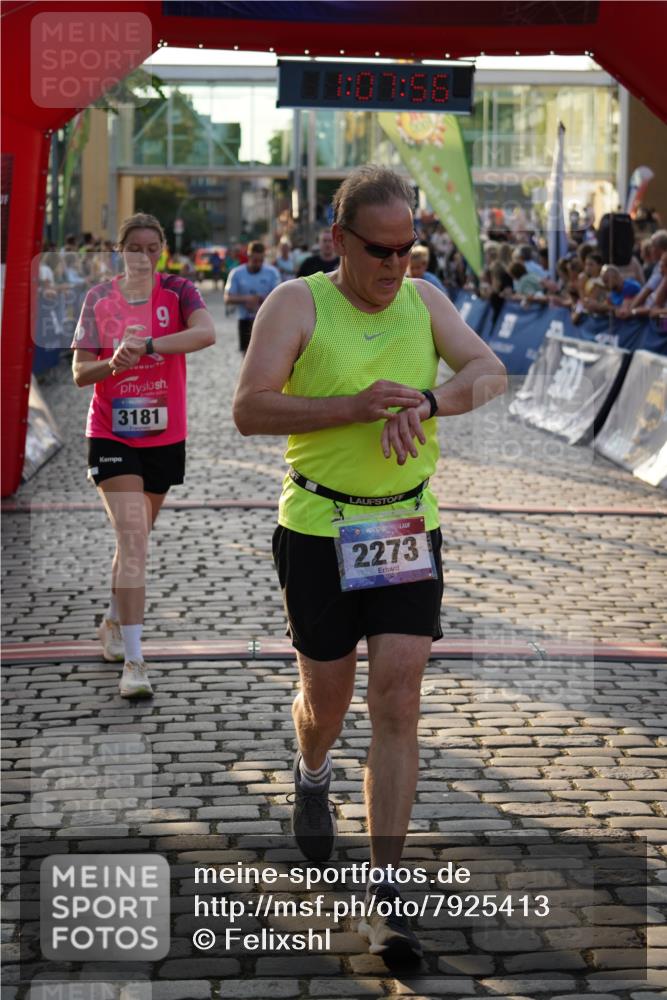 13.06.2025 - Holstenköstenlauf Felixshl http://msf.ph/oto/7925413 13.06.2025 20:07:55 Laufen 2273, 2333, 2584, 2600, 2601, 3232 meine-sportfotos.de