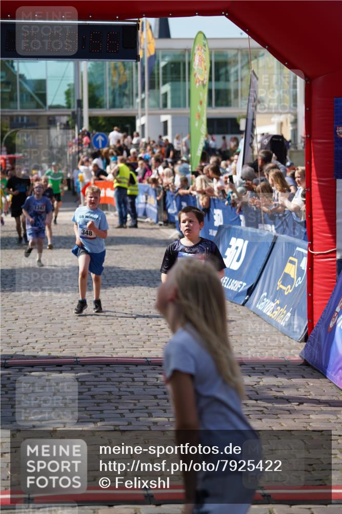 13.06.2025 - Holstenköstenlauf Felixshl http://msf.ph/oto/7925422 13.06.2025 16:23:57 Laufen 348, 478, 607, 614, 1221, 1222, 1343, 1392, 1426 meine-sportfotos.de