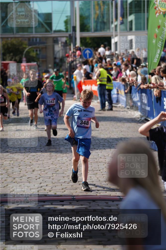 13.06.2025 - Holstenköstenlauf Felixshl http://msf.ph/oto/7925426 13.06.2025 16:23:58 Laufen 348, 478, 481, 607, 614, 1221, 1222, 1343, 1392, 1426 meine-sportfotos.de