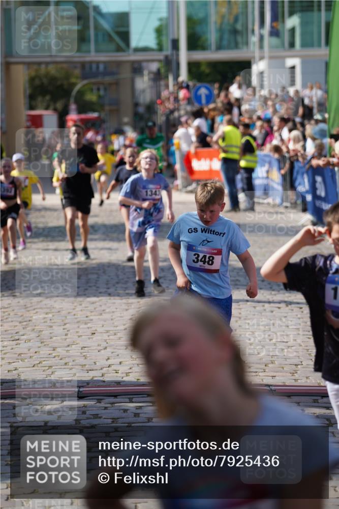 13.06.2025 - Holstenköstenlauf Felixshl http://msf.ph/oto/7925436 13.06.2025 16:23:59 Laufen 348, 478, 481, 607, 614, 1055, 1221, 1222, 1343, 1392, 1426 meine-sportfotos.de