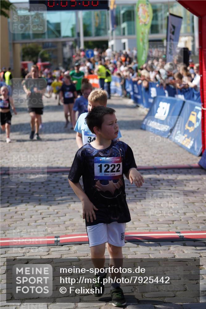 13.06.2025 - Holstenköstenlauf Felixshl http://msf.ph/oto/7925442 13.06.2025 16:24:01 Laufen 348, 478, 481, 607, 614, 625, 1055, 1343, 1392 meine-sportfotos.de