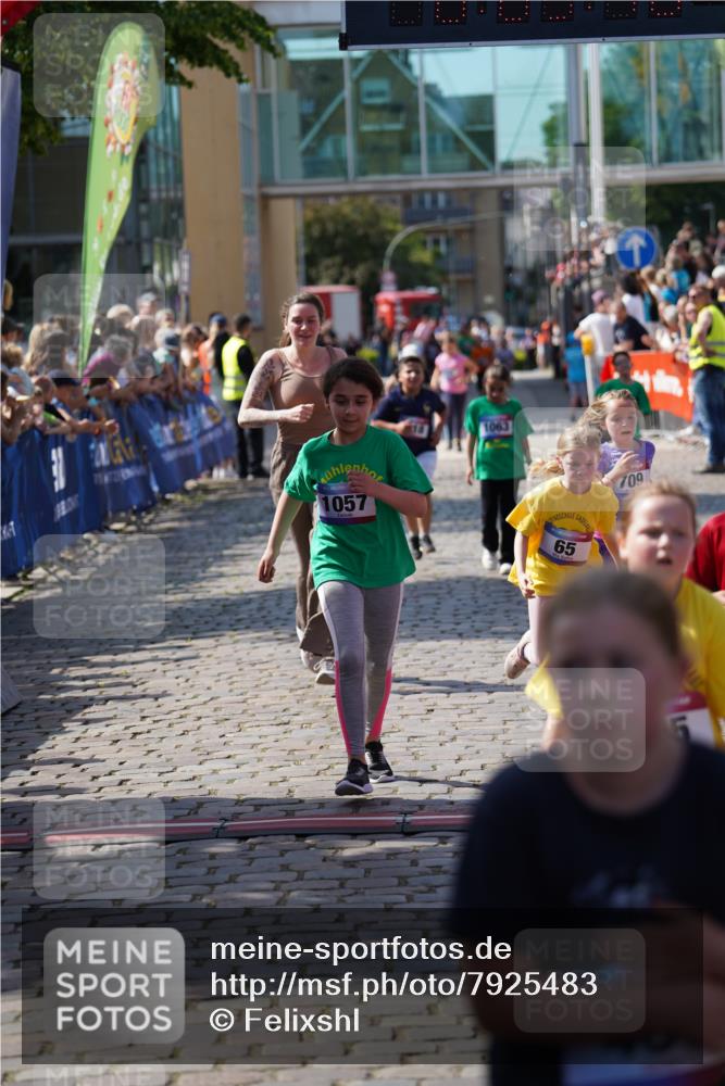 13.06.2025 - Holstenköstenlauf Felixshl http://msf.ph/oto/7925483 13.06.2025 16:24:11 Laufen 65, 73, 625, 719, 758, 1055, 1056, 1057, 1063, 1318 meine-sportfotos.de