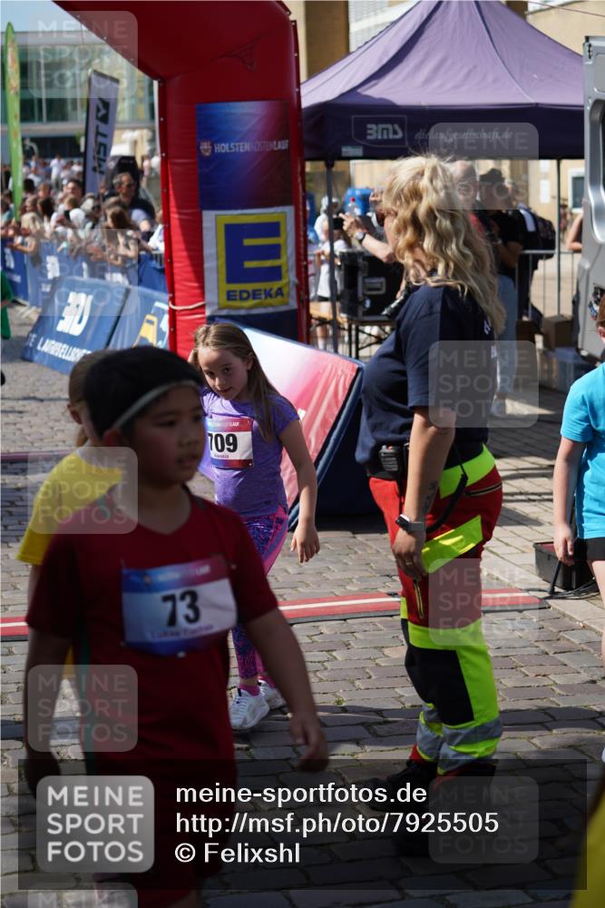 13.06.2025 - Holstenköstenlauf Felixshl http://msf.ph/oto/7925505 13.06.2025 16:24:16 Laufen 65, 165, 719, 1056, 1063, 1318 meine-sportfotos.de