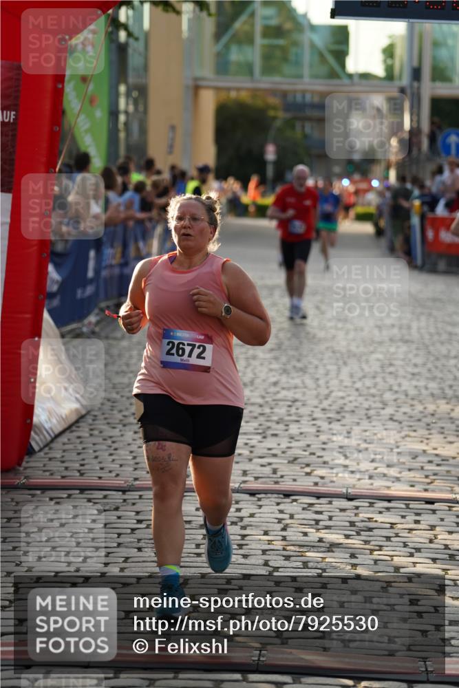 13.06.2025 - Holstenköstenlauf Felixshl http://msf.ph/oto/7925530 13.06.2025 20:08:42 Laufen 2030, 2031, 2401, 2520, 2672 meine-sportfotos.de