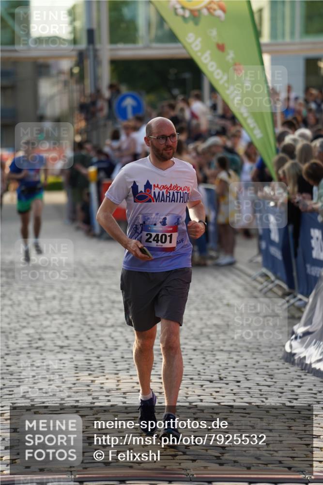 13.06.2025 - Holstenköstenlauf Felixshl http://msf.ph/oto/7925532 13.06.2025 20:08:44 Laufen 2030, 2031, 2401, 2520, 2672 meine-sportfotos.de
