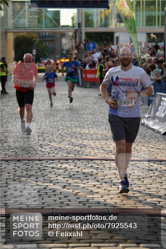 13.06.2025 - Holstenköstenlauf Felixshl http://msf.ph/oto/7925543 13.06.2025 20:08:46 Laufen 2030, 2031, 2401, 2520 meine-sportfotos.de