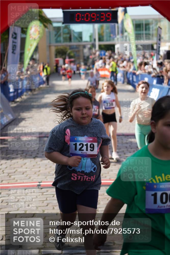 13.06.2025 - Holstenköstenlauf Felixshl http://msf.ph/oto/7925573 13.06.2025 16:24:40 Laufen 734, 738, 986, 1217, 1219, 1856, 1880 meine-sportfotos.de