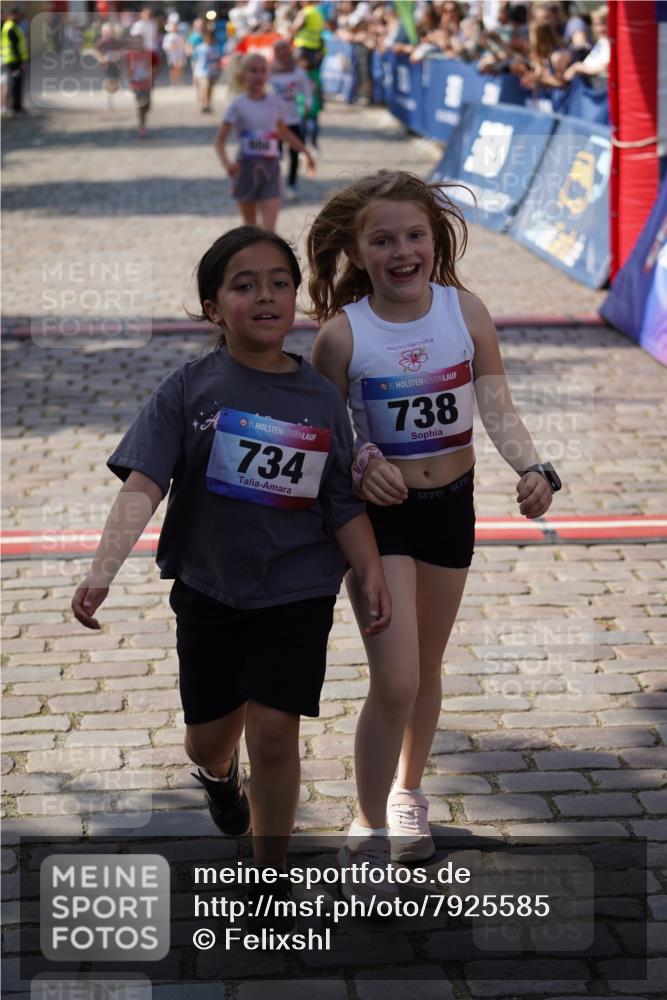 13.06.2025 - Holstenköstenlauf Felixshl http://msf.ph/oto/7925585 13.06.2025 16:24:43 Laufen 738, 986, 1053, 1181, 1856, 1880 meine-sportfotos.de