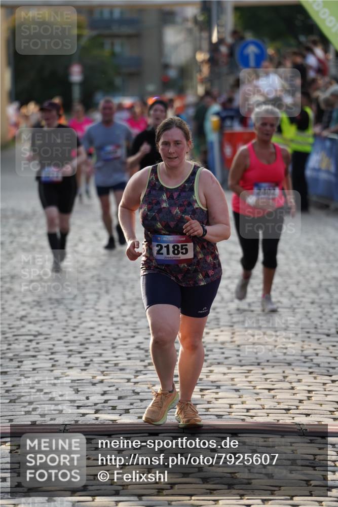 13.06.2025 - Holstenköstenlauf Felixshl http://msf.ph/oto/7925607 13.06.2025 20:09:14 Laufen 2070, 2185, 2212, 2240, 2242, 2402, 2805 meine-sportfotos.de