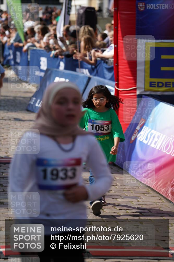 13.06.2025 - Holstenköstenlauf Felixshl http://msf.ph/oto/7925620 13.06.2025 16:24:51 Laufen 9, 331, 740, 755, 1053, 1181, 1231, 1232 meine-sportfotos.de