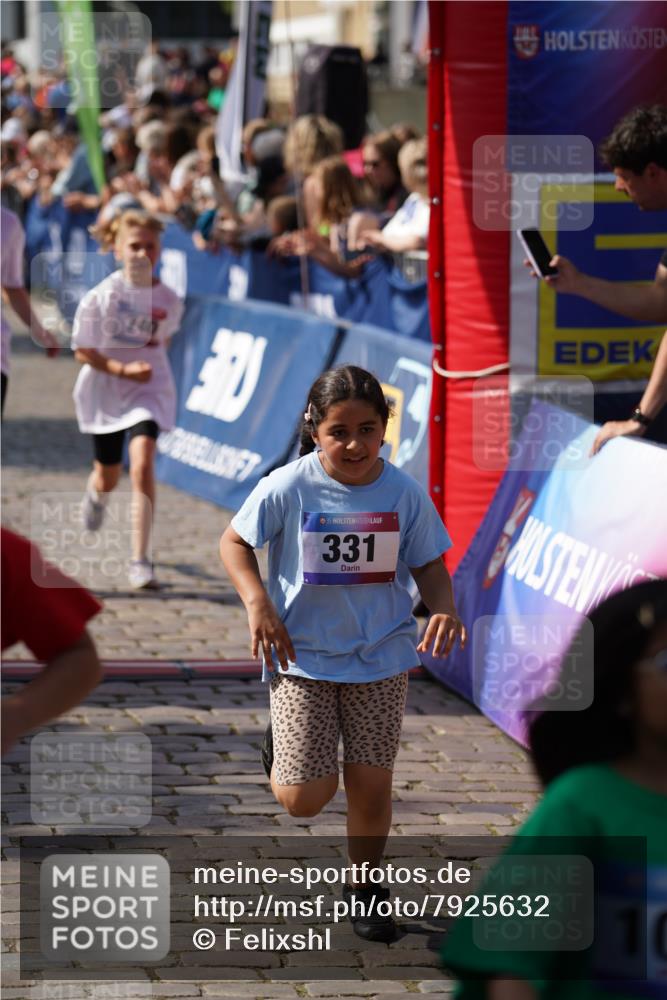 13.06.2025 - Holstenköstenlauf Felixshl http://msf.ph/oto/7925632 13.06.2025 16:24:53 Laufen 9, 85, 331, 740, 755, 1053, 1181, 1231, 1232 meine-sportfotos.de