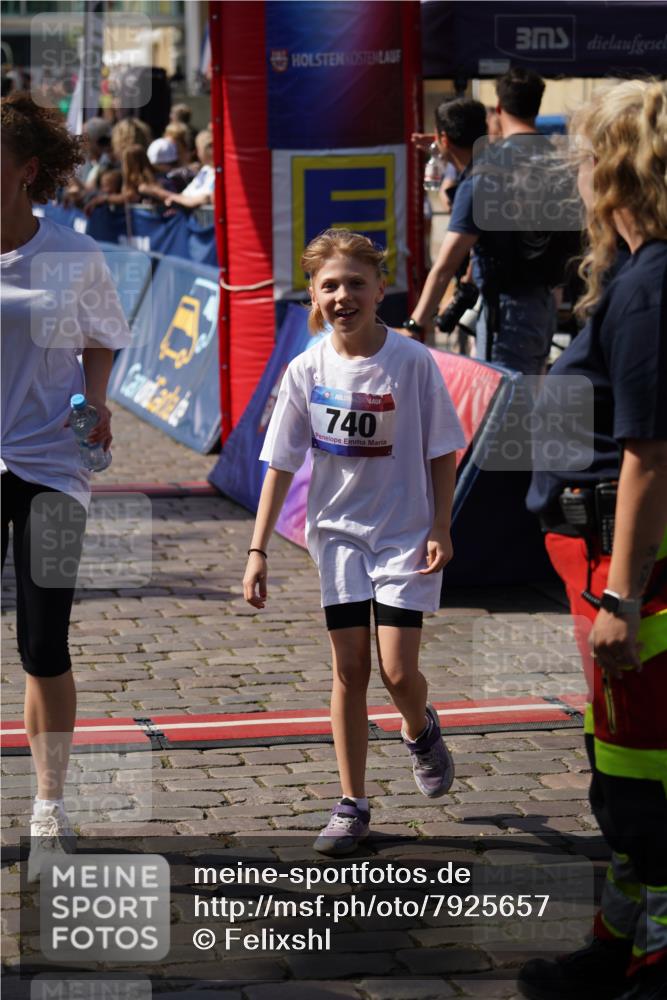 13.06.2025 - Holstenköstenlauf Felixshl http://msf.ph/oto/7925657 13.06.2025 16:24:58 Laufen 9, 85, 338, 346, 740, 755, 873, 1231, 1232, 1332 meine-sportfotos.de