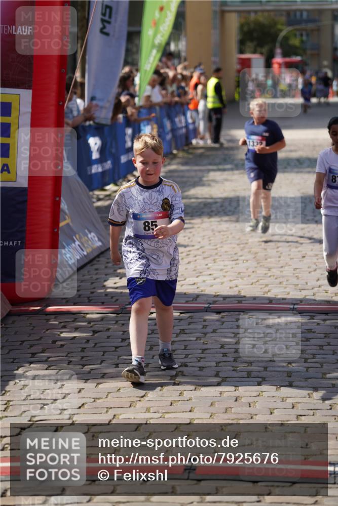 13.06.2025 - Holstenköstenlauf Felixshl http://msf.ph/oto/7925676 13.06.2025 16:25:02 Laufen 85, 338, 346, 873, 1067, 1068, 1332 meine-sportfotos.de