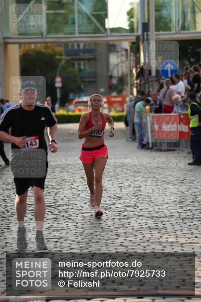 13.06.2025 - Holstenköstenlauf Felixshl http://msf.ph/oto/7925733 13.06.2025 20:10:03 Laufen 2182, 3143 meine-sportfotos.de