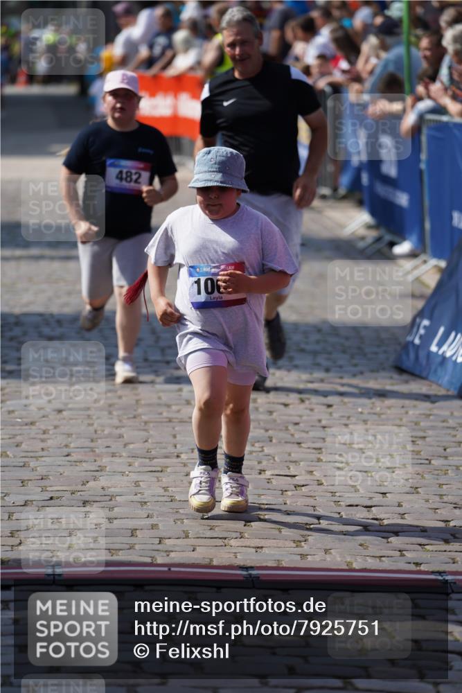 13.06.2025 - Holstenköstenlauf Felixshl http://msf.ph/oto/7925751 13.06.2025 16:25:28 Laufen 328, 482, 1002 meine-sportfotos.de