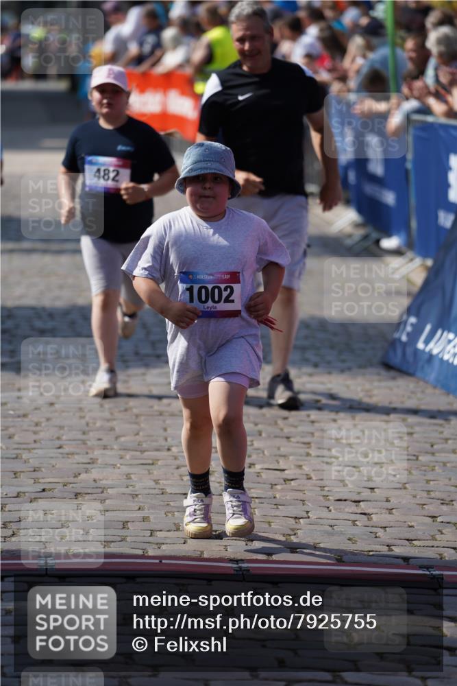 13.06.2025 - Holstenköstenlauf Felixshl http://msf.ph/oto/7925755 13.06.2025 16:25:28 Laufen 328, 482, 1002 meine-sportfotos.de