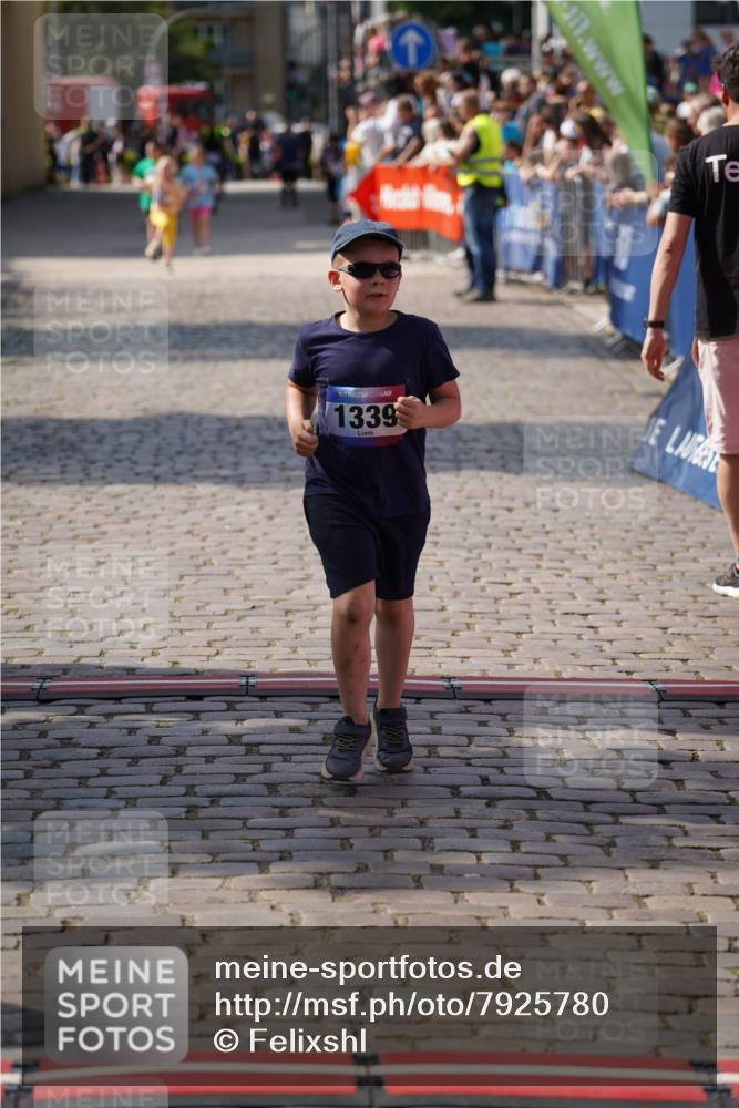13.06.2025 - Holstenköstenlauf Felixshl http://msf.ph/oto/7925780 13.06.2025 16:25:41 Laufen 1339 meine-sportfotos.de