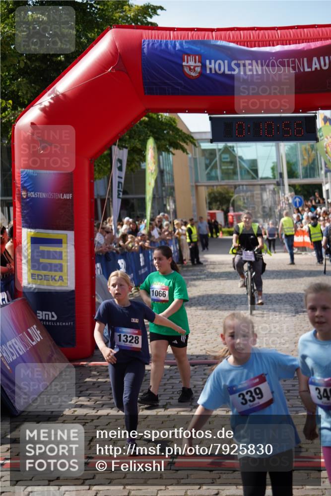 13.06.2025 - Holstenköstenlauf Felixshl http://msf.ph/oto/7925830 13.06.2025 16:25:58 Laufen 339, 340, 1066, 1328 meine-sportfotos.de