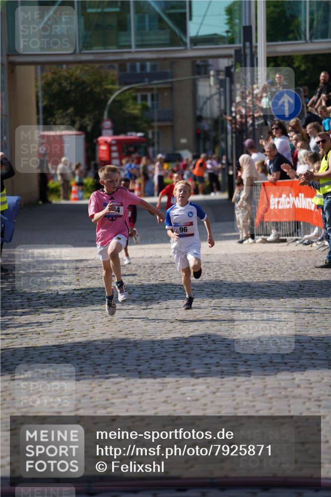 13.06.2025 - Holstenköstenlauf Felixshl http://msf.ph/oto/7925871 13.06.2025 16:35:23 Laufen 96, 384, 1091, 1417 meine-sportfotos.de