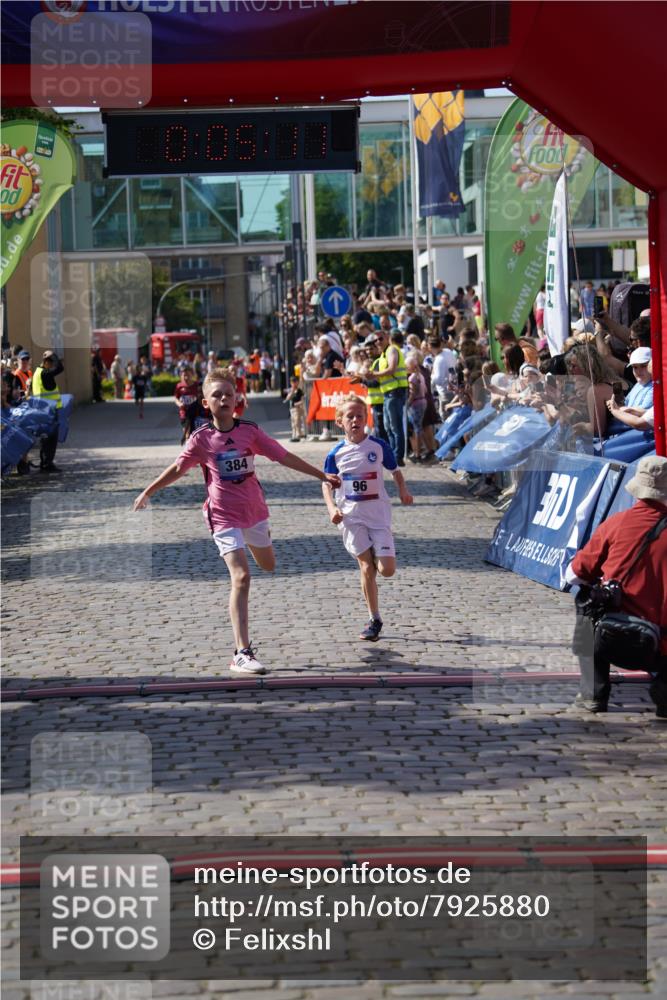 13.06.2025 - Holstenköstenlauf Felixshl http://msf.ph/oto/7925880 13.06.2025 16:35:25 Laufen 96, 384, 1091, 1125, 1417 meine-sportfotos.de