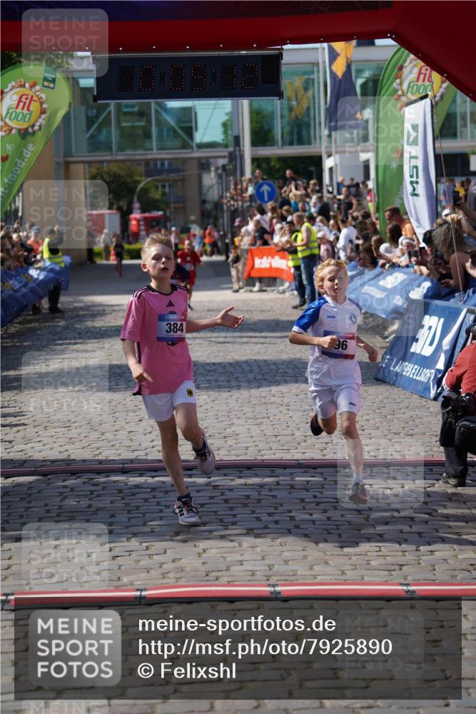 13.06.2025 - Holstenköstenlauf Felixshl http://msf.ph/oto/7925890 13.06.2025 16:35:26 Laufen 96, 384, 1091, 1125, 1417 meine-sportfotos.de