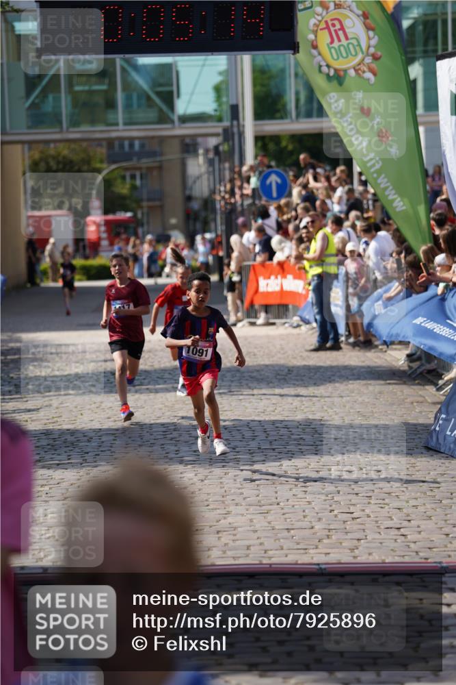 13.06.2025 - Holstenköstenlauf Felixshl http://msf.ph/oto/7925896 13.06.2025 16:35:28 Laufen 96, 384, 1091, 1125, 1417 meine-sportfotos.de