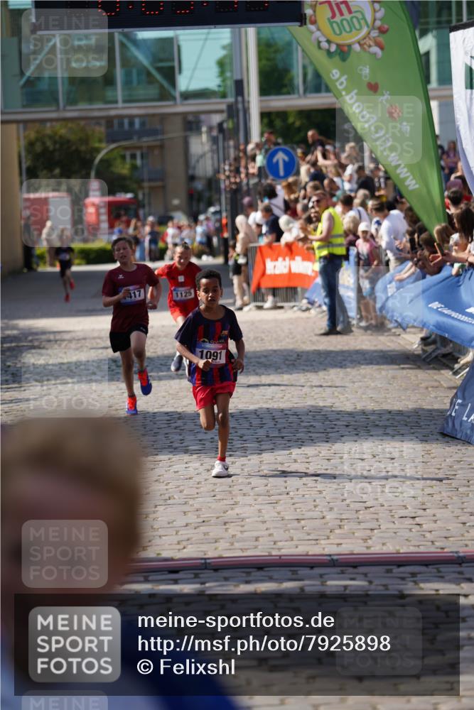 13.06.2025 - Holstenköstenlauf Felixshl http://msf.ph/oto/7925898 13.06.2025 16:35:28 Laufen 96, 384, 1091, 1125, 1417 meine-sportfotos.de