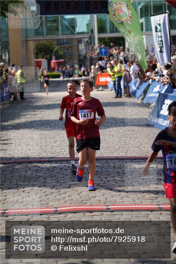 13.06.2025 - Holstenköstenlauf Felixshl http://msf.ph/oto/7925918 13.06.2025 16:35:32 Laufen 78, 1091, 1125, 1417 meine-sportfotos.de