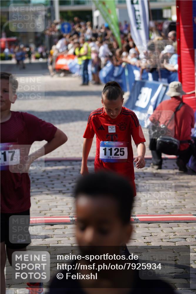 13.06.2025 - Holstenköstenlauf Felixshl http://msf.ph/oto/7925934 13.06.2025 16:35:36 Laufen 78, 1125 meine-sportfotos.de