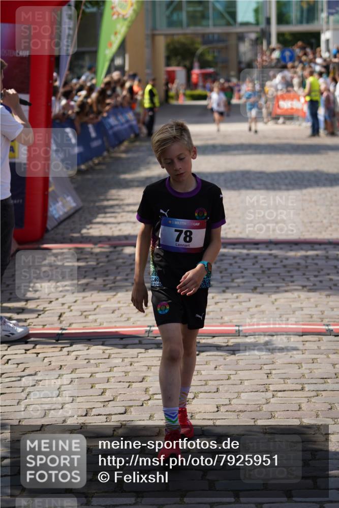 13.06.2025 - Holstenköstenlauf Felixshl http://msf.ph/oto/7925951 13.06.2025 16:35:42 Laufen 78, 392, 925, 1244 meine-sportfotos.de