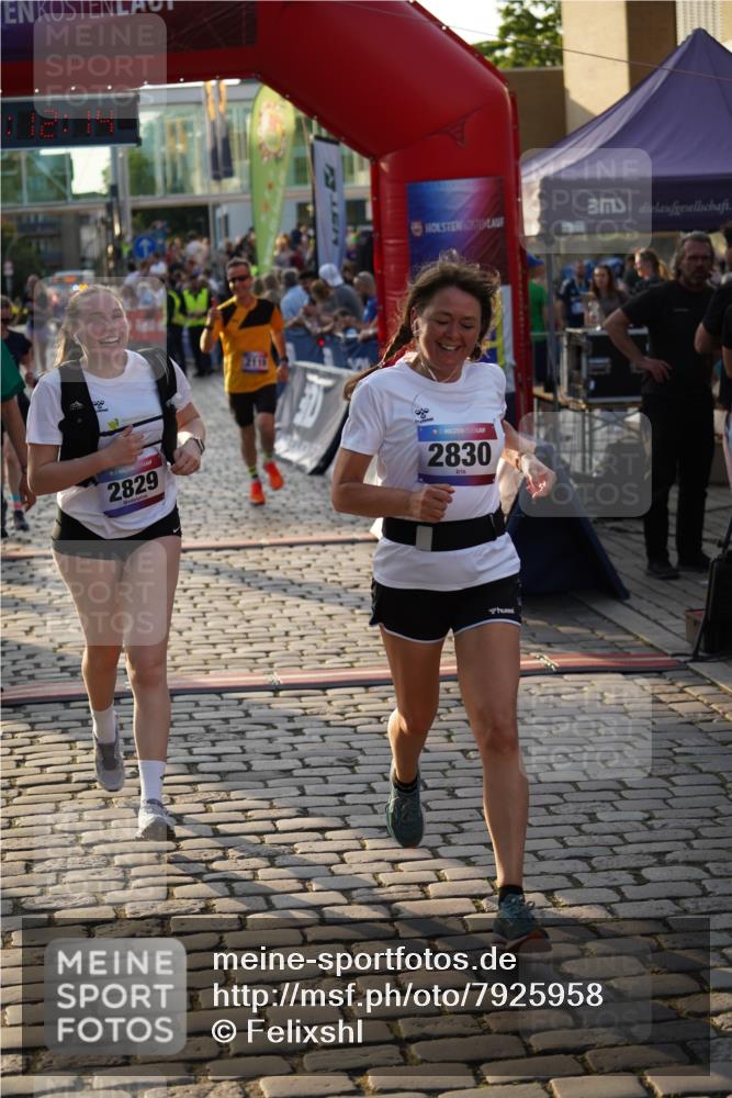 13.06.2025 - Holstenköstenlauf Felixshl http://msf.ph/oto/7925958 13.06.2025 20:12:13 Laufen 2001, 2119, 2271, 2829, 2830, 3061 meine-sportfotos.de