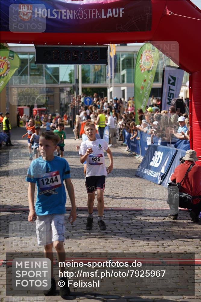 13.06.2025 - Holstenköstenlauf Felixshl http://msf.ph/oto/7925967 13.06.2025 16:35:50 Laufen 147, 235, 392, 792, 925, 1095, 1244, 1429 meine-sportfotos.de