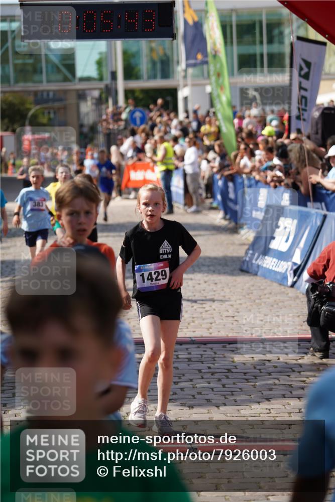 13.06.2025 - Holstenköstenlauf Felixshl http://msf.ph/oto/7926003 13.06.2025 16:35:58 Laufen 82, 147, 383, 518, 525, 653, 770, 792, 1429 meine-sportfotos.de