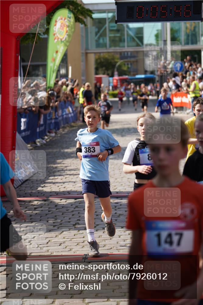 13.06.2025 - Holstenköstenlauf Felixshl http://msf.ph/oto/7926012 13.06.2025 16:36:00 Laufen 82, 378, 383, 518, 525, 653, 770, 792, 1130, 1429, 1815 meine-sportfotos.de