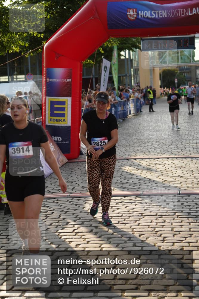 13.06.2025 - Holstenköstenlauf Felixshl http://msf.ph/oto/7926072 13.06.2025 20:13:12 Laufen 2088 meine-sportfotos.de