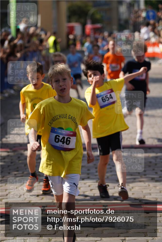 13.06.2025 - Holstenköstenlauf Felixshl http://msf.ph/oto/7926075 13.06.2025 16:36:18 Laufen 94, 135, 376, 382, 387, 388, 391, 515, 520, 631, 646, 654, 911, 1128, 1868 meine-sportfotos.de