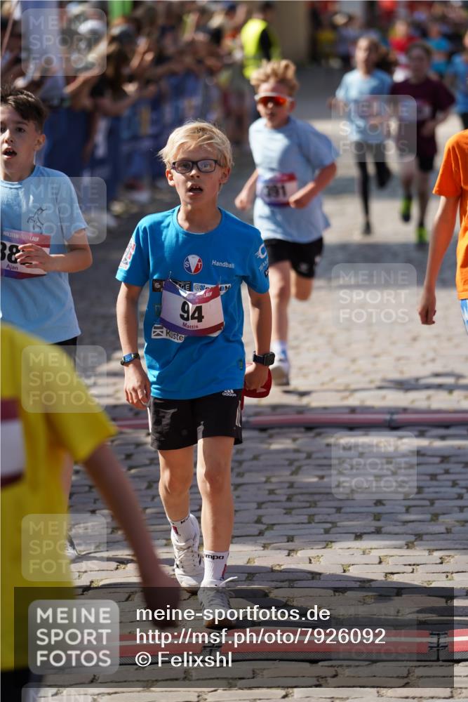 13.06.2025 - Holstenköstenlauf Felixshl http://msf.ph/oto/7926092 13.06.2025 16:36:21 Laufen 77, 94, 135, 376, 382, 387, 388, 391, 515, 520, 631, 654, 764, 911, 920, 1011, 1868 meine-sportfotos.de